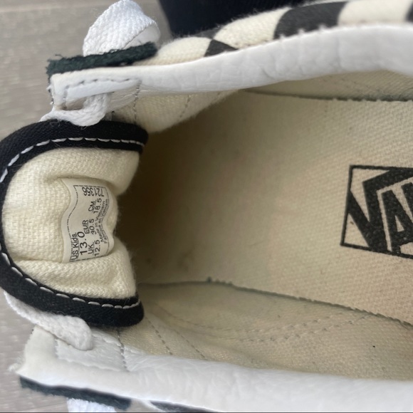 Authentic Vans Kids size 13 Old Skool Checkerboard - Picture 3 of 4